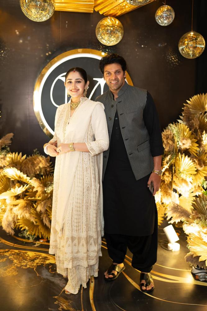 varalaxmi-nicholai-vn-sangeeth-function-vip-photos